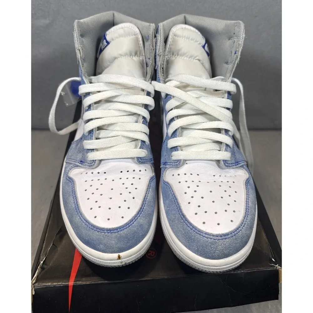 JORDAN 1 RETRO HIGH OG HYPER ROYAL 555088-402 BLUE Size 9.5 Mens